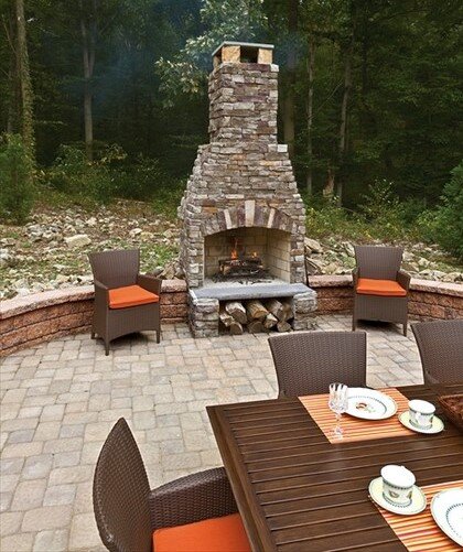 outdoor fireplace 9.jpg