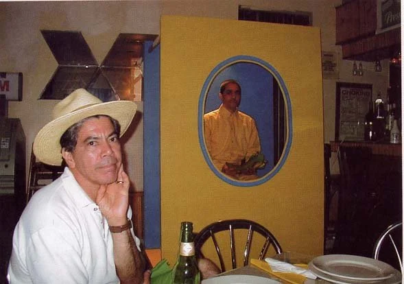  Nicolás Dumit Estévez,  USA Paradisiaca , 2001, performance/mixed media, various dimensions / Photo: Marco Fedele di Catrano 
