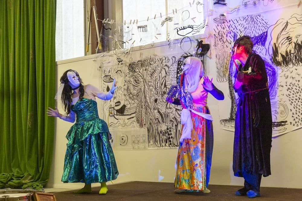  Photograph: Sarah Lyon 