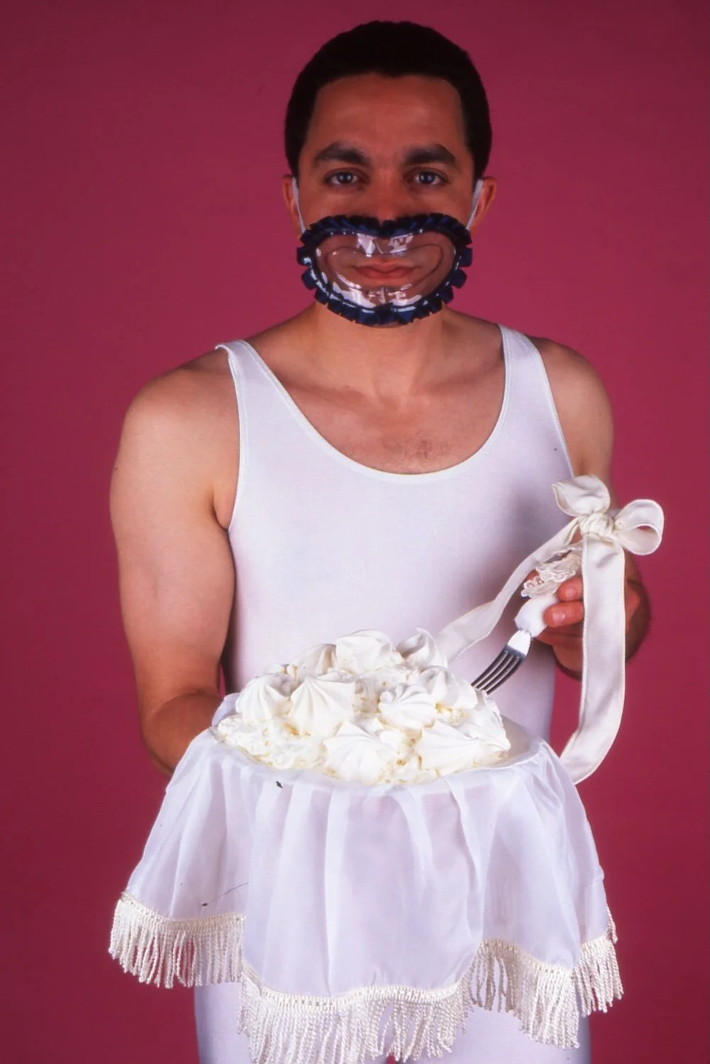  Nicolás Dumit Estévez,  Cavum Gloriosum , 2001, performance / Photo: María Alós 
