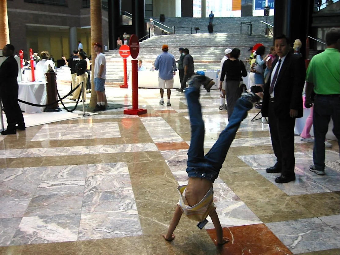  Nicolás Dumit Estévez,  Not for Sale , 2003  