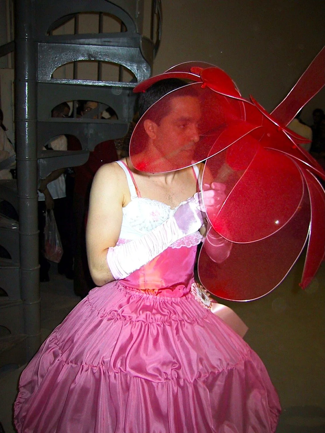  Nicolás Dumit Estévez,  Recuerdos de mis 15 , 2001 