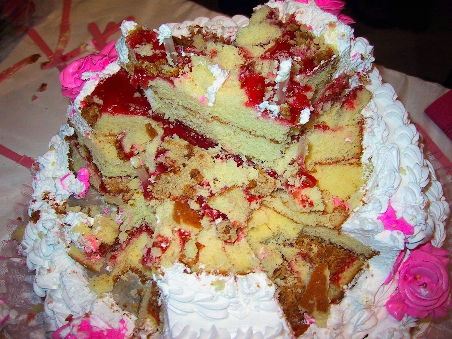  Nicolás Dumit Estévez,  Recuerdos de mis 15 , 2001 