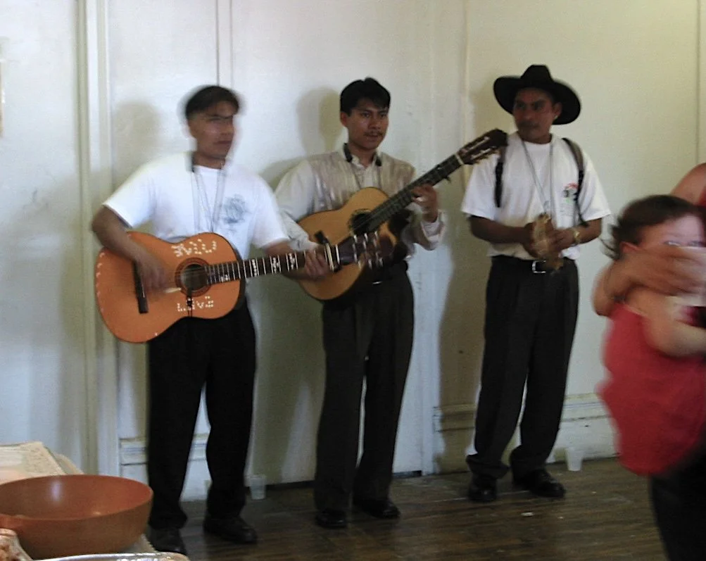  Lower East Side Neighbors and Nicolás Dumit Estévez,  Takeout/An Edible Portrait of Home , 2004 