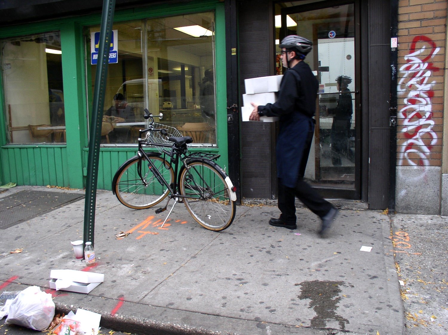  Nicolás Dumit Estévez,  Opening Spread , 2004 / Photo Benigno Veraz 