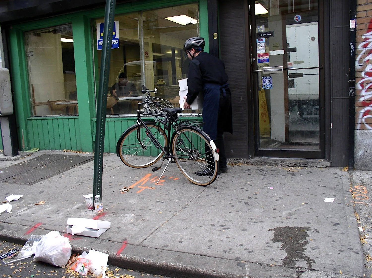  Nicolás Dumit Estévez,  Opening Spread , 2004 / Photo Benigno Veraz 