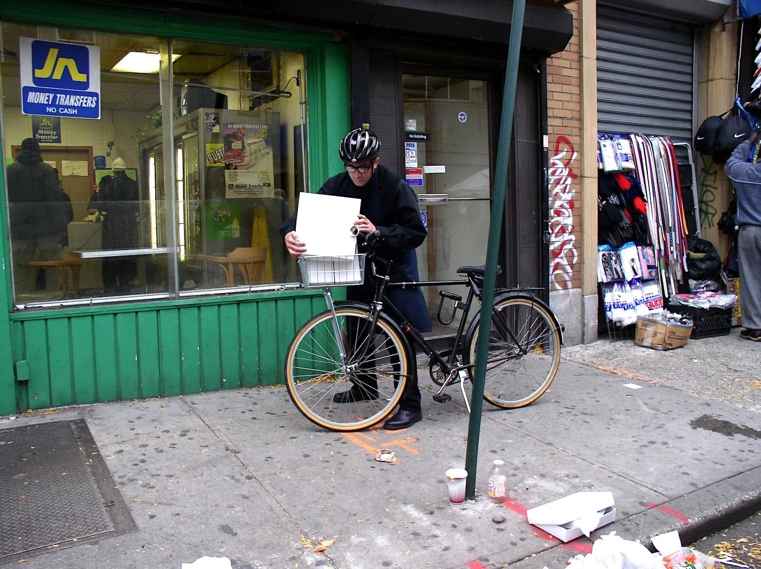  Nicolás Dumit Estévez,  Opening Spread , 2004 / Photo Benigno Veraz 