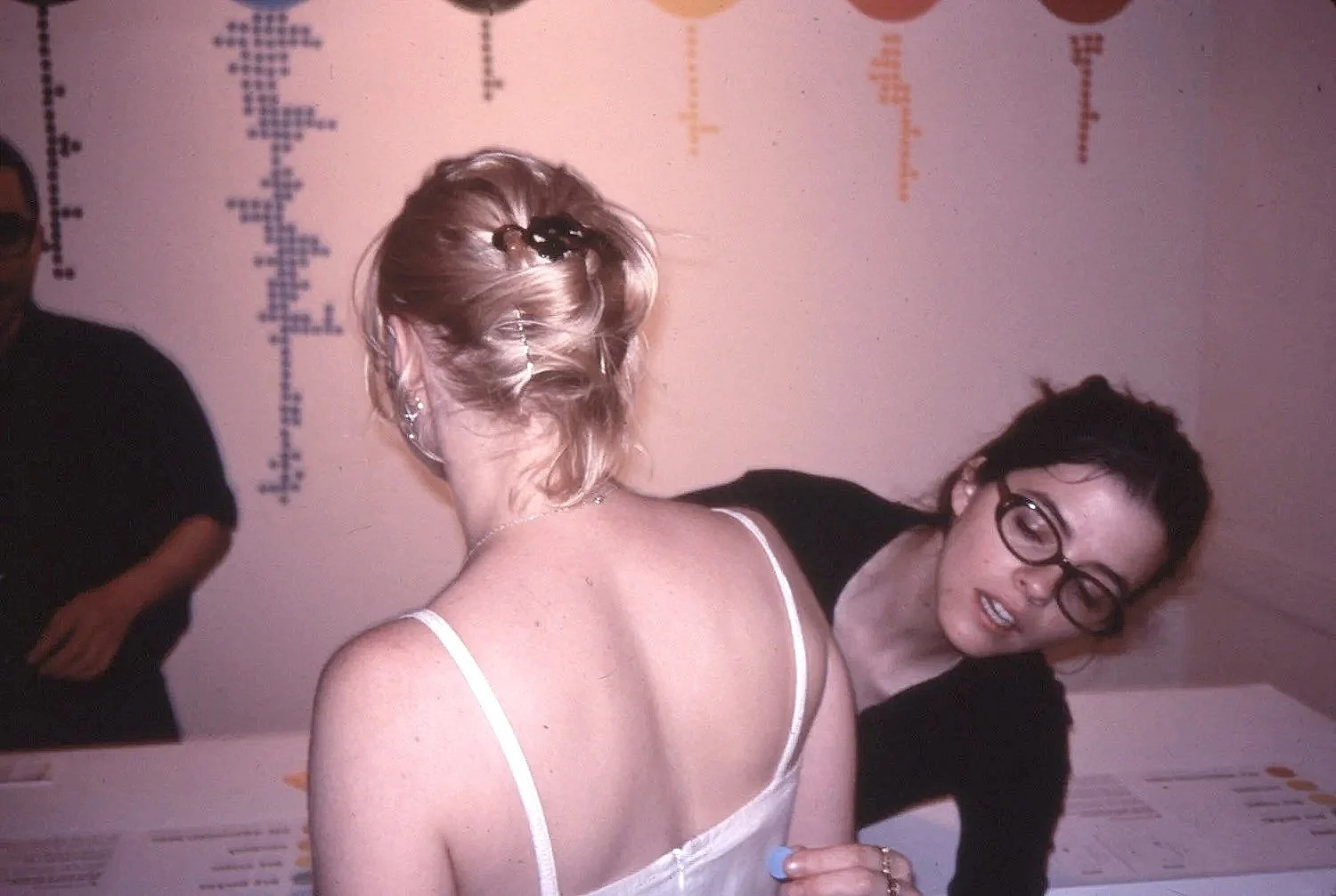  María Alós and Nicolás Dumit Estévez,  Untitled Intervention at The Clocktower Gallery , 2001  