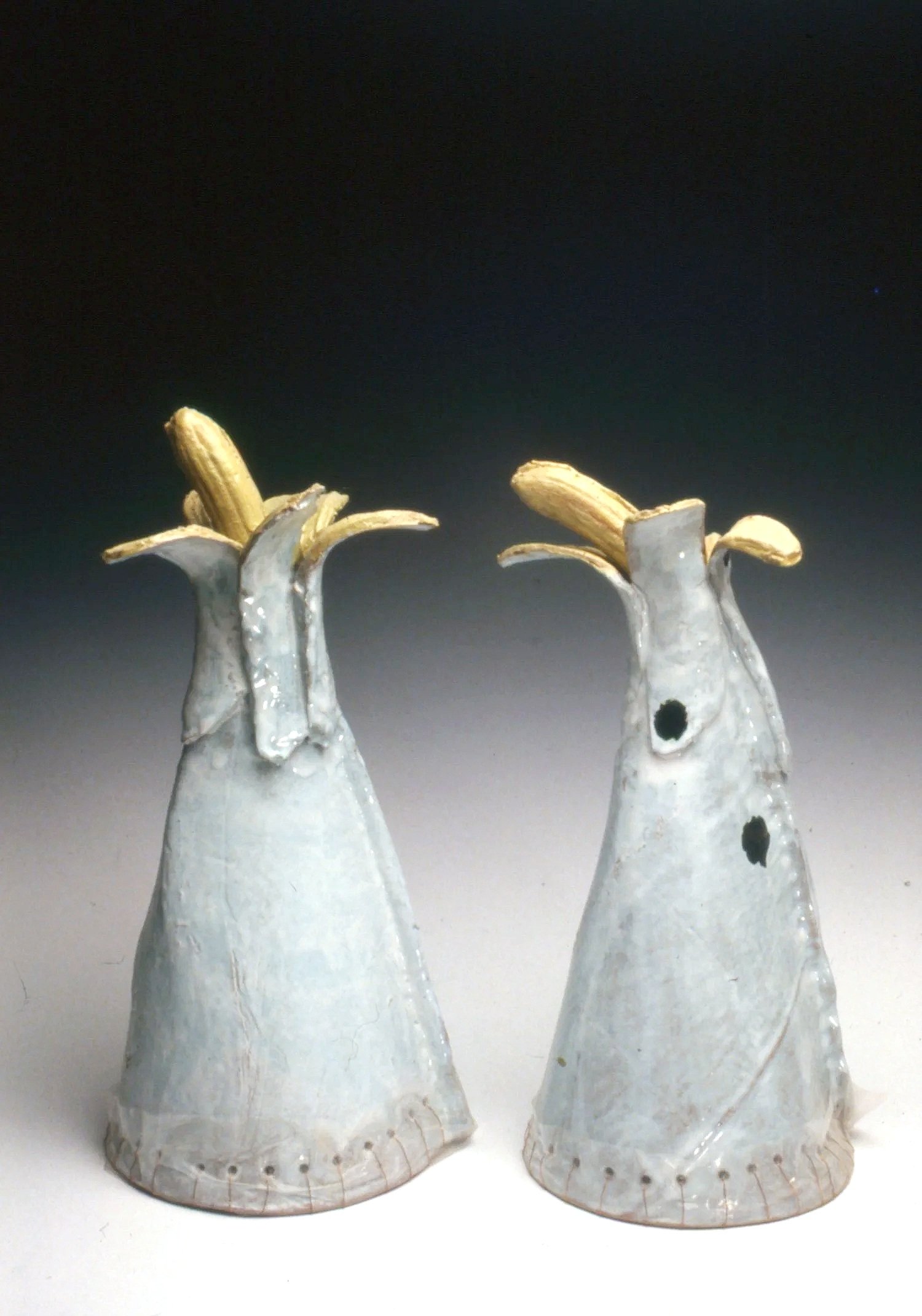  Nicolás Dumit Estévez,  Excuse me , 1999, paper clay / Photo: Keith Renner  