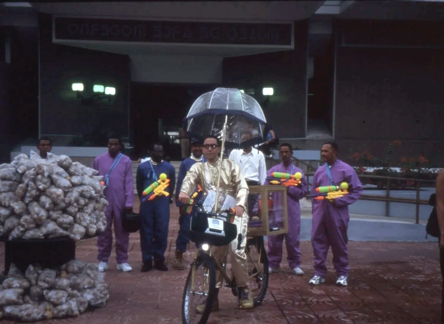 Nicolás Dumit Estévez,  La Papa Móvil , 2001-2002, performance/installation  