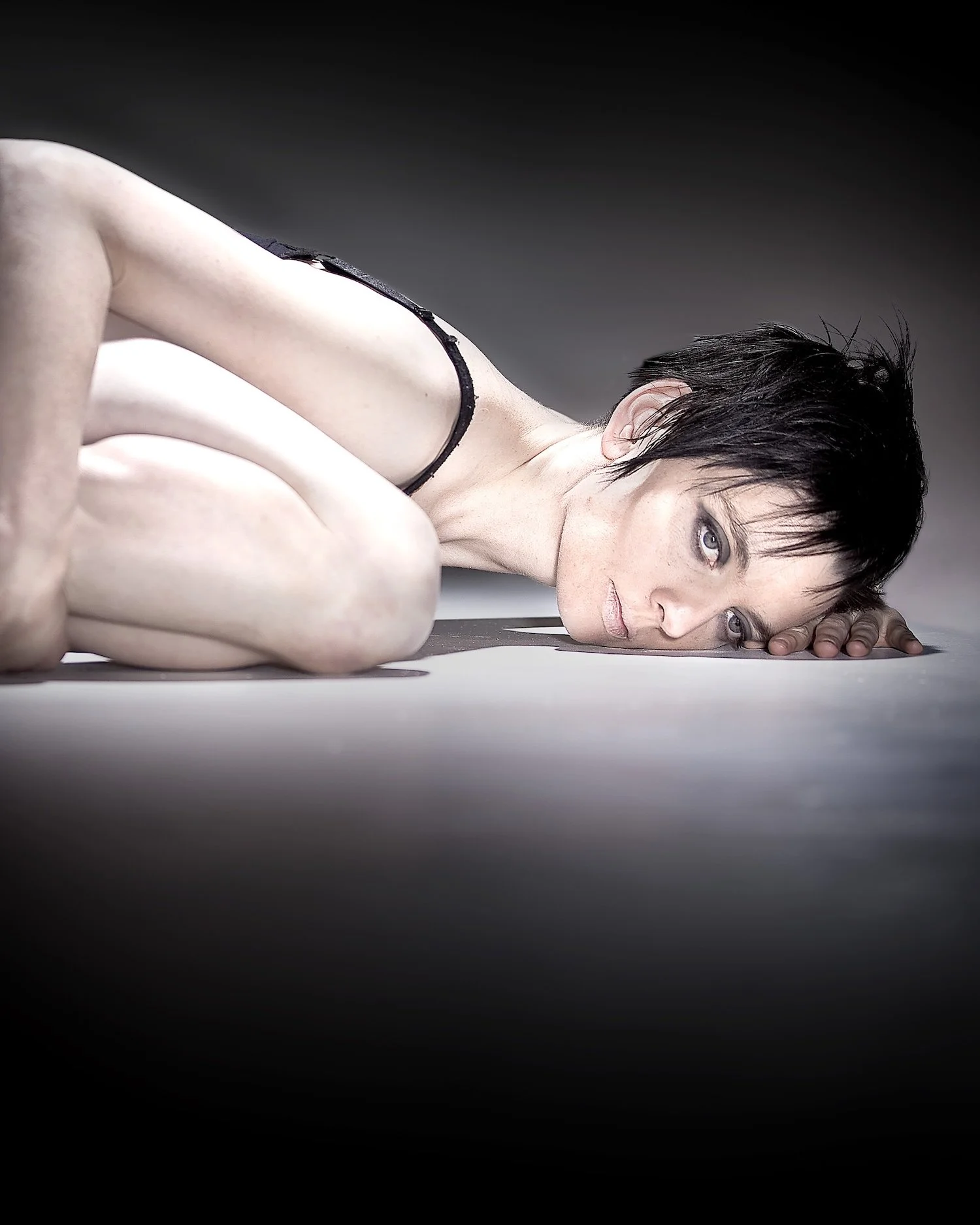  Heidi Strauss,  Still Here , 2011 / Photo: Jeremy Mimnagh 