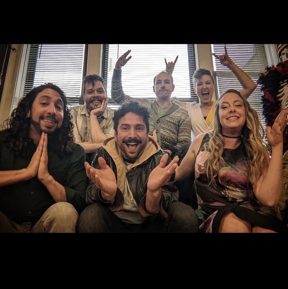 Come laugh with us!

BYE BYE LIVER: a drinking comedy show in Wrigleyville at The Newport theater
Every Friday night at 7pm, doors open at 6:30

#cheers  #laughteristhebestmedicine , #comediansofinstagram @byebyeliverchicago @thenewporttheater