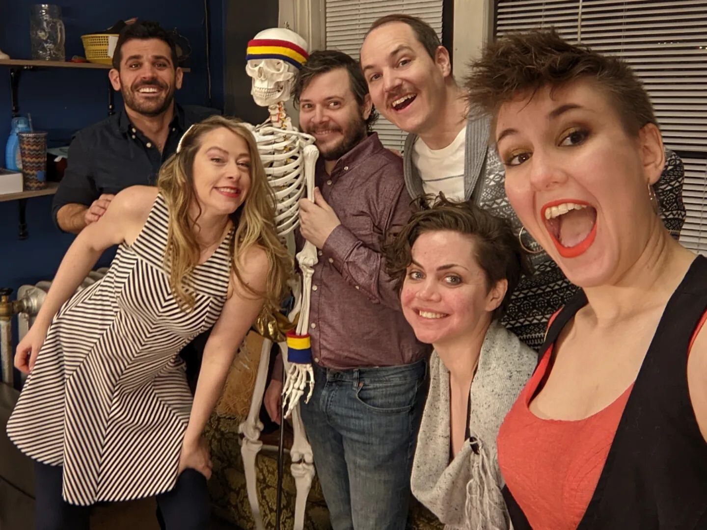 &quot;We honor the dream by doing the work&quot;
Thank you @notorious_vic for opening for Bye Bye Liver.

@byebyeliverchicago #freemymind @thetrashpandacomedy #laughteristhebestmedicine #chicagohustle #comediansofinstagram #smilemore #justdoit #daret