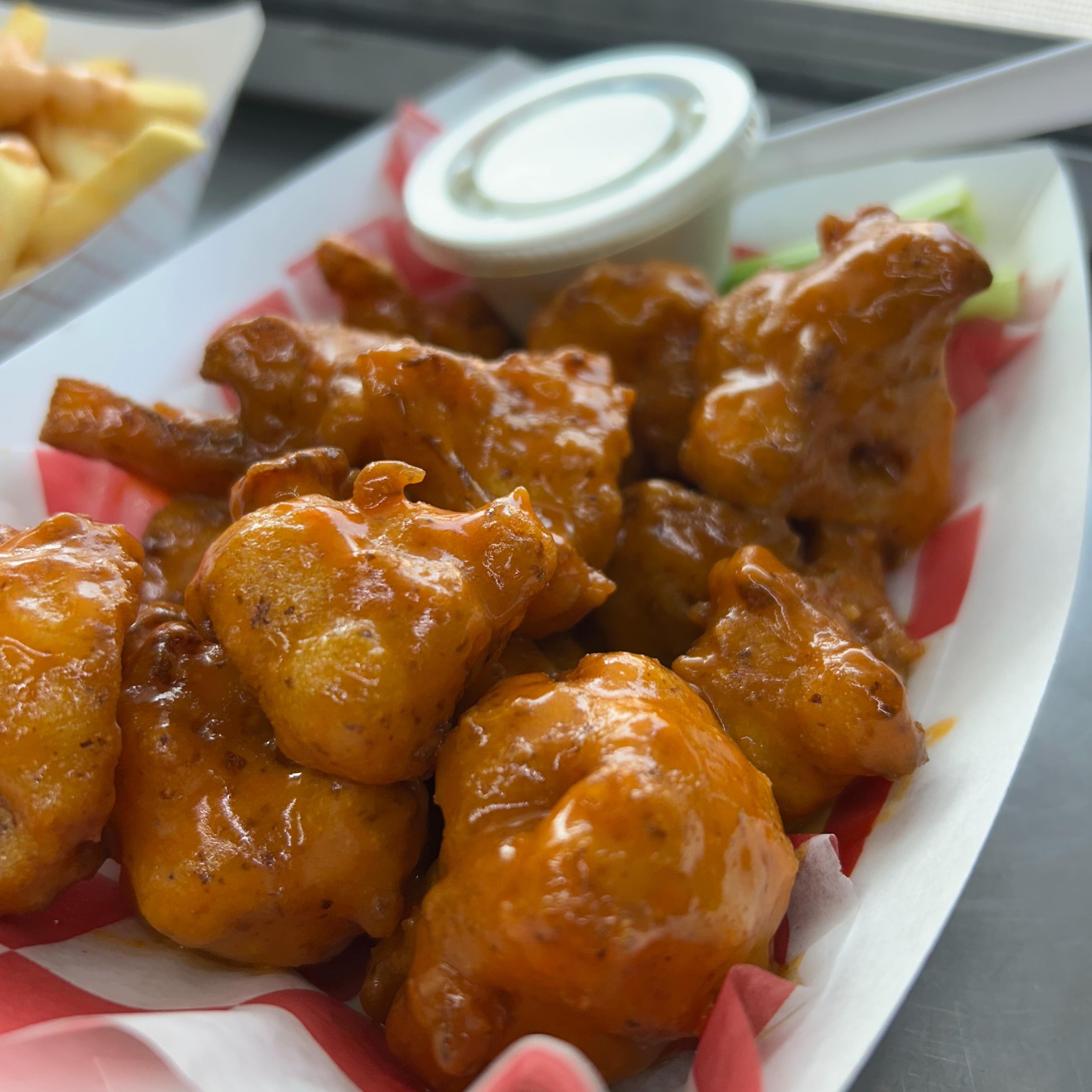 Buffalo Cauliflower Wings are on special this evening and you can get them @earnestbeer from 4-8pm. We also have a ton of delicious things from @sugar.rusch.bakery  Who tried the Pumpkin Whoopie on Saturday? Did you like it as much as I did?  #vegant