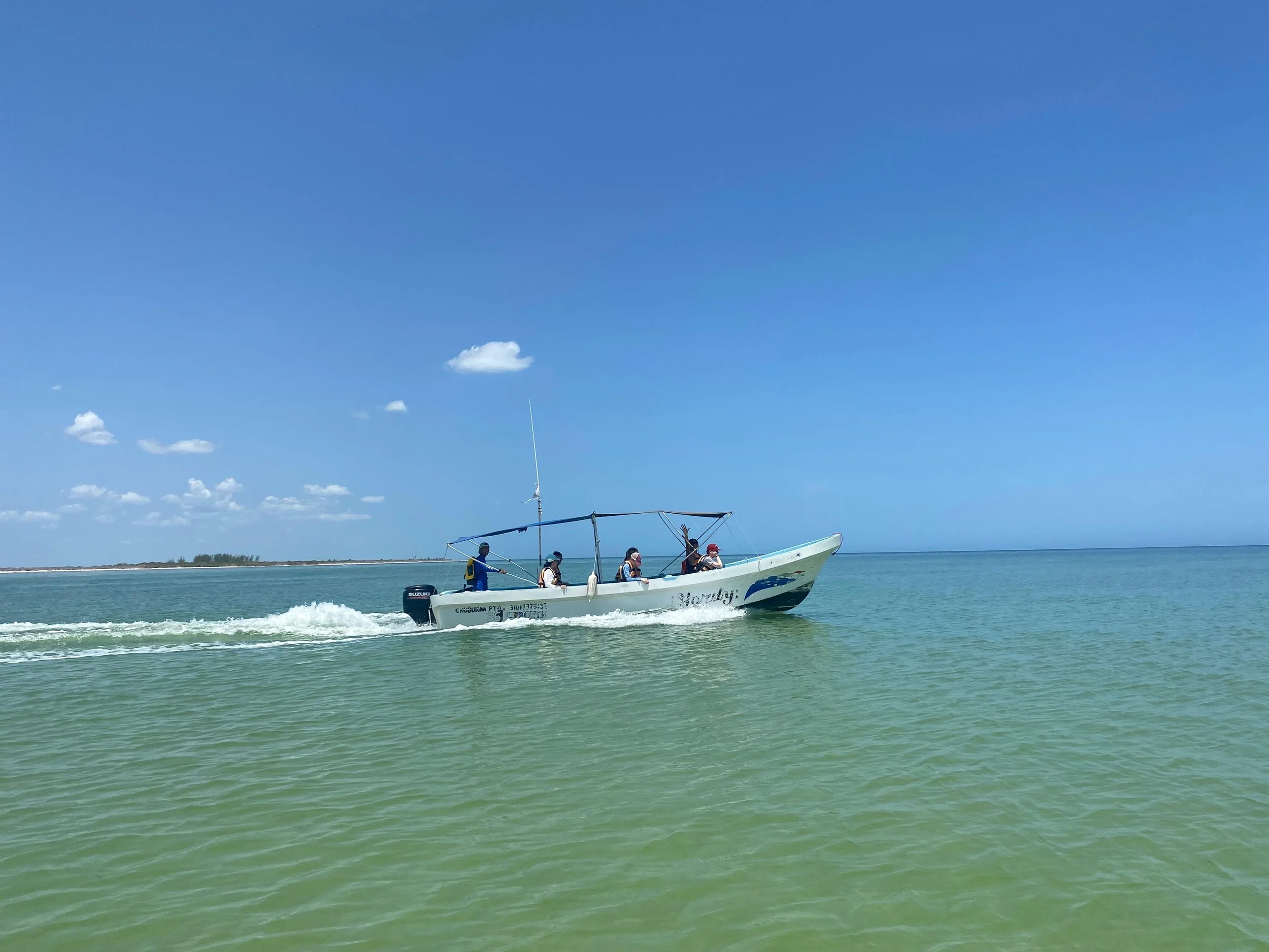 Isla Columpios Boat Trip - Yucatan-Student group.JPG