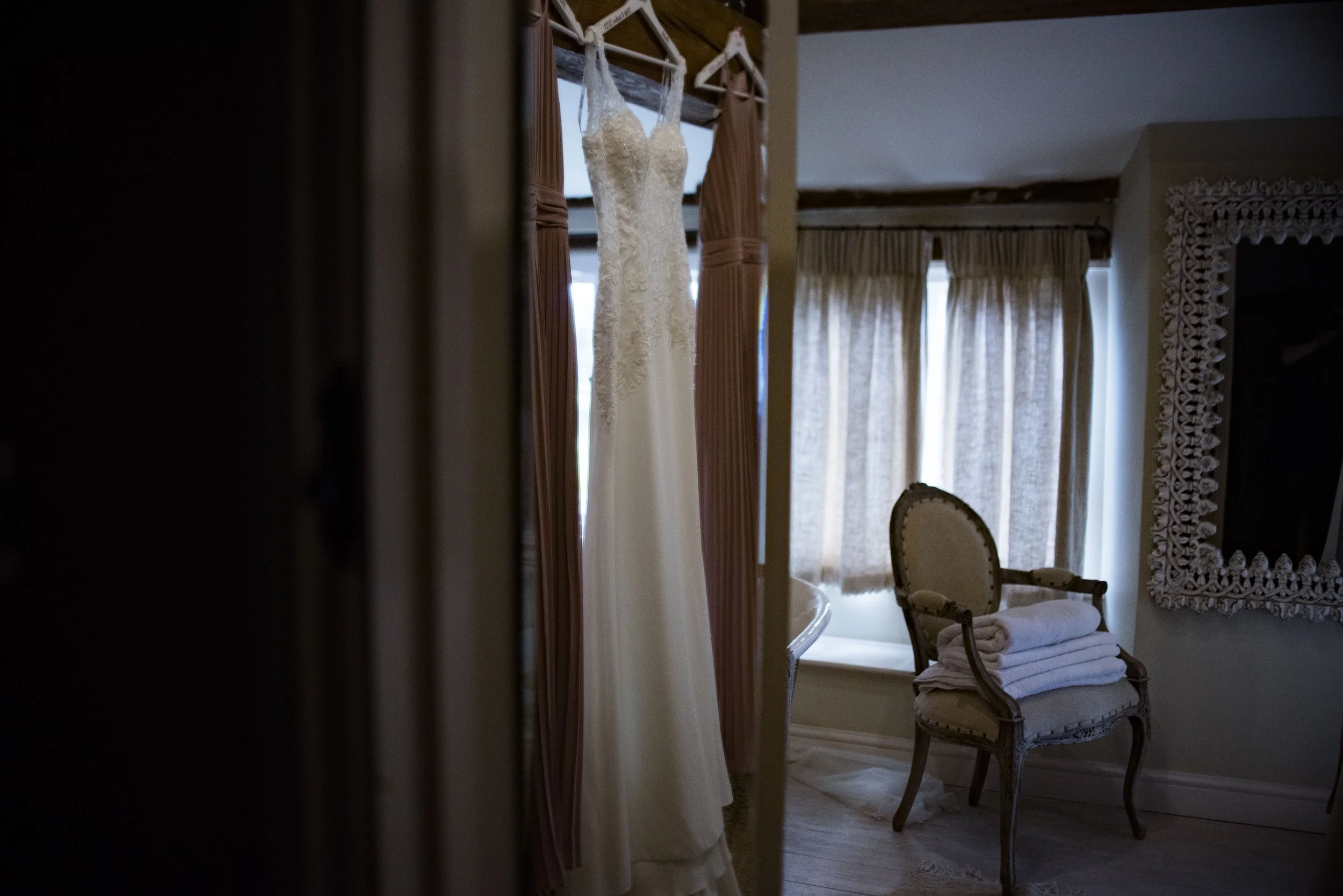 Wedding Blog - Wedding at crockwell farm wedding venue. -K C Moore Foto, image size:2500x1669