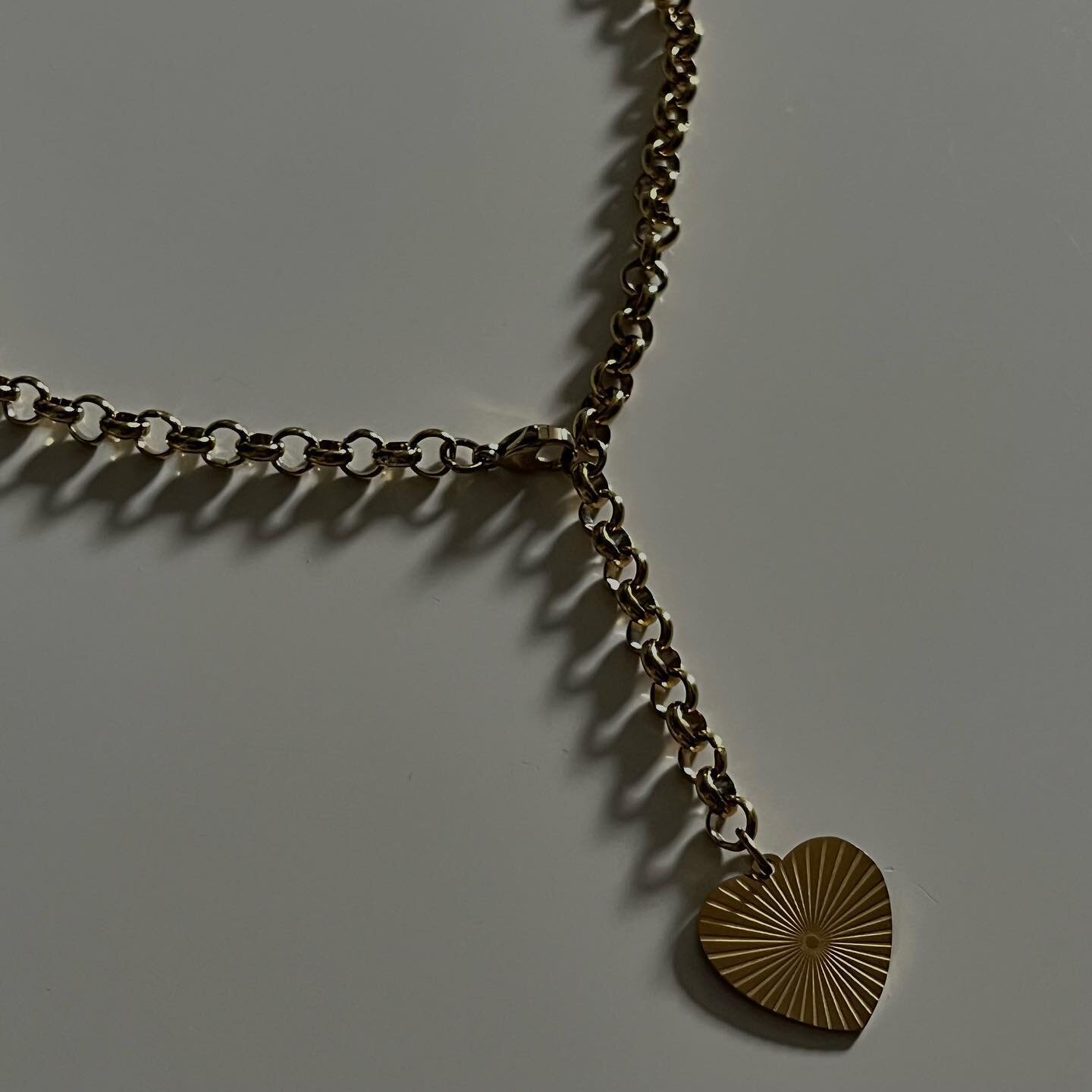 Vanessa Necklace, 
2 Styles One Necklace&hellip;