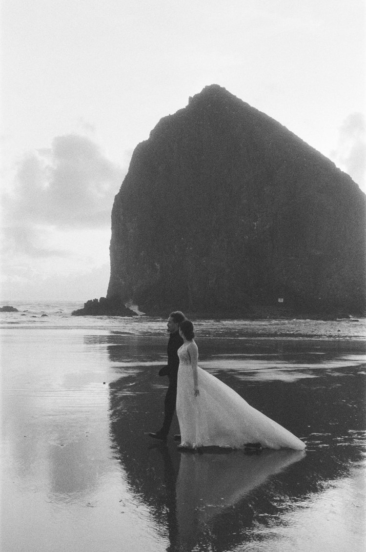 Racehl &amp; JT | Cannon Beach Elopement