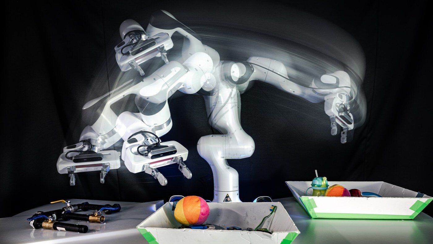 qut-robotics2-wsf.jpg