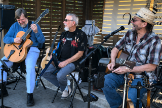 Live music at the Winery: Less Paulish Trio
