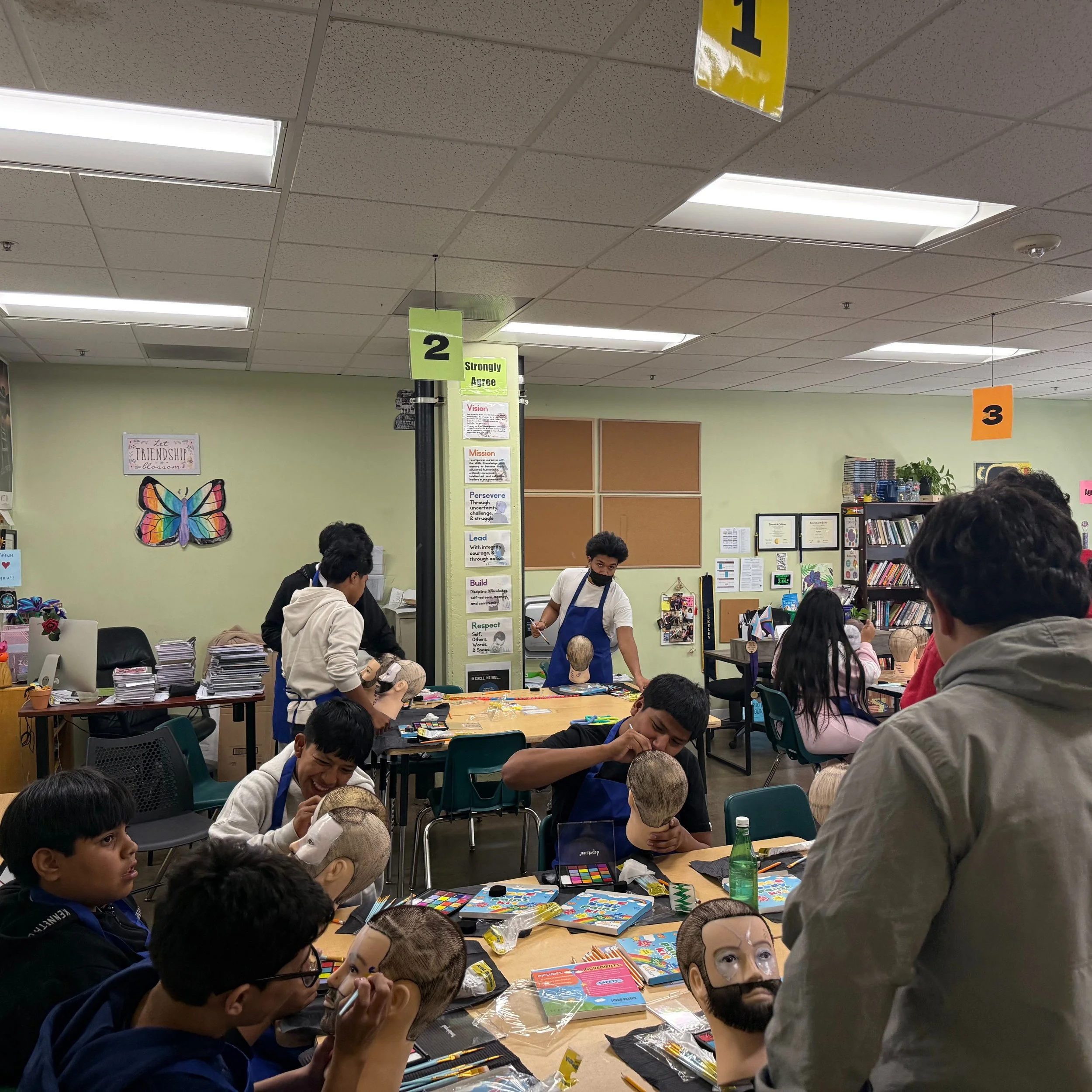 Wednesday Enrichment classes have launched! 🚀

Check out these highlights from Barbering, Cosmetology, Latina Empowerment, and Mentoring for Young Men 📸

Stay tuned in to our weekly newsletter for more Enrichment updates

________

&iexcl;Ya han co