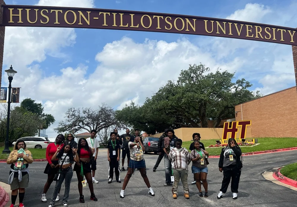 ARISE BSU students under the Huston-Tillotson University arch