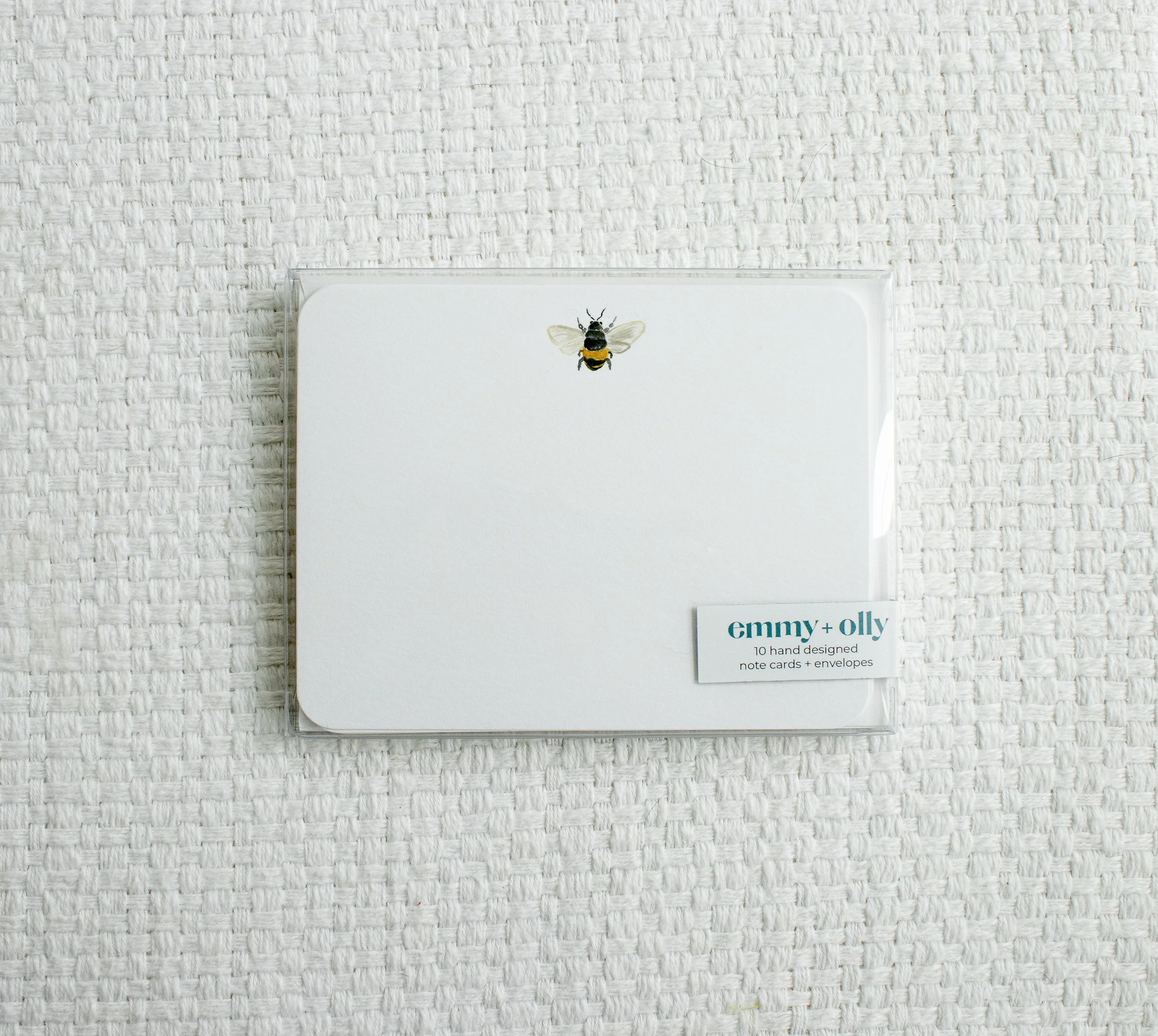 bee 1.jpg