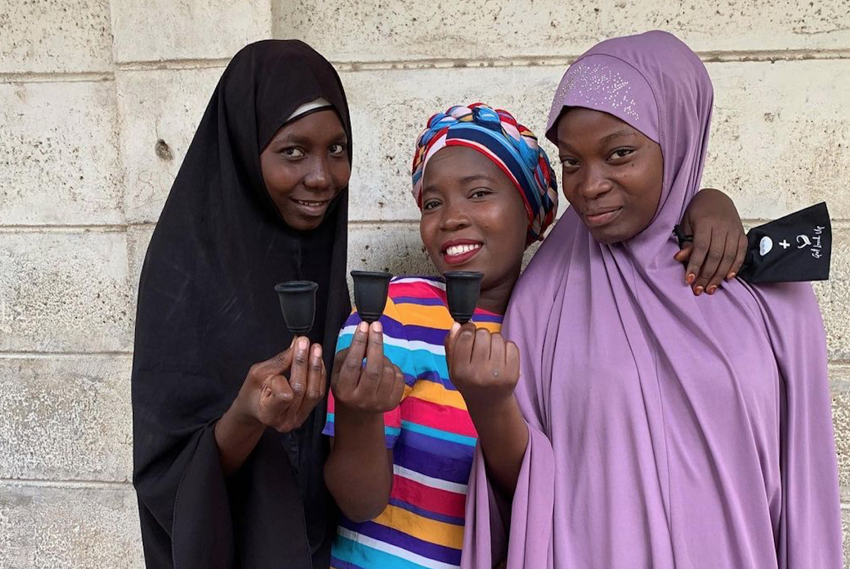 Screen Shot 2563-12-06 at 23.12.02.png