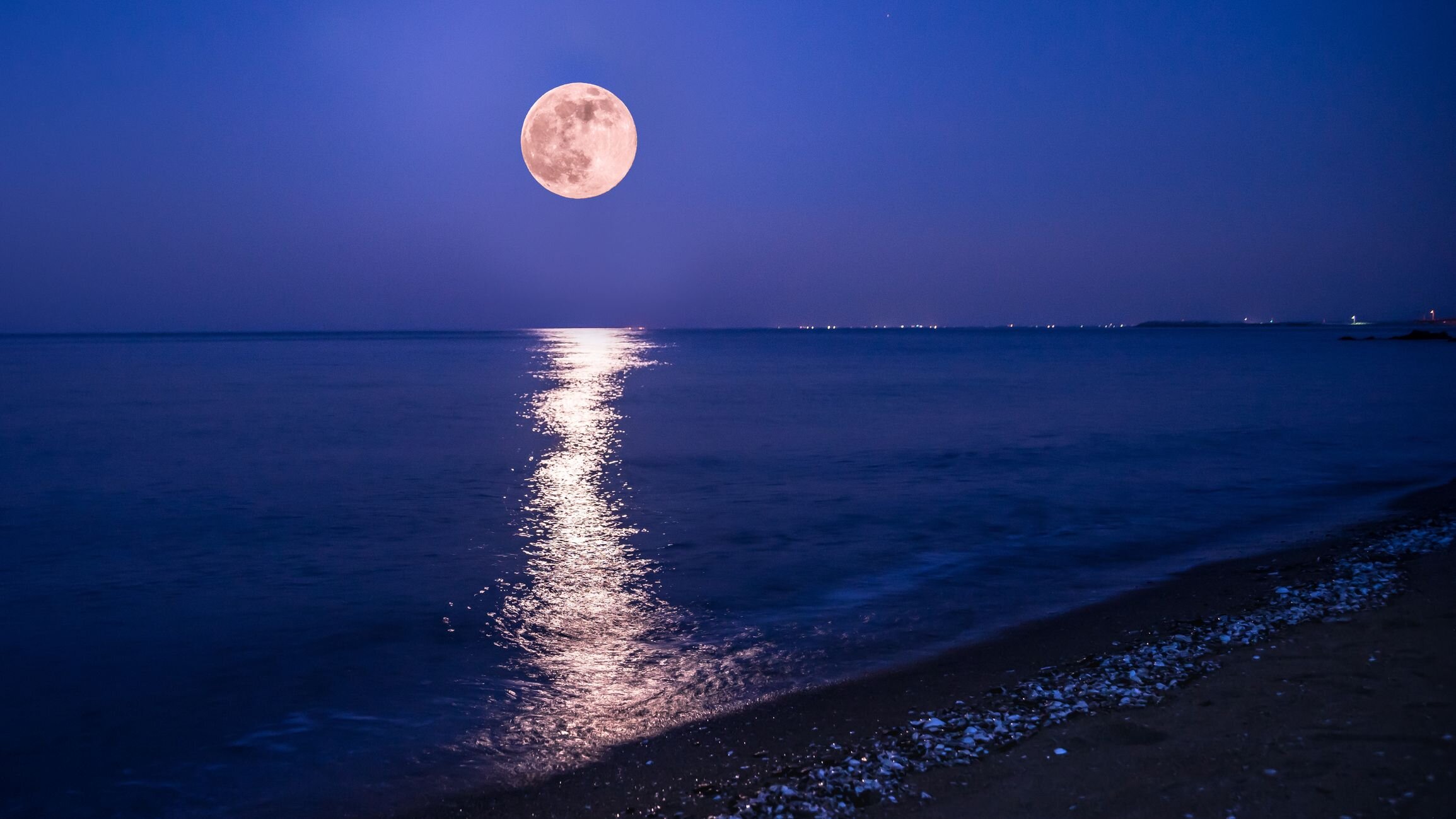 Full Moon Cruise