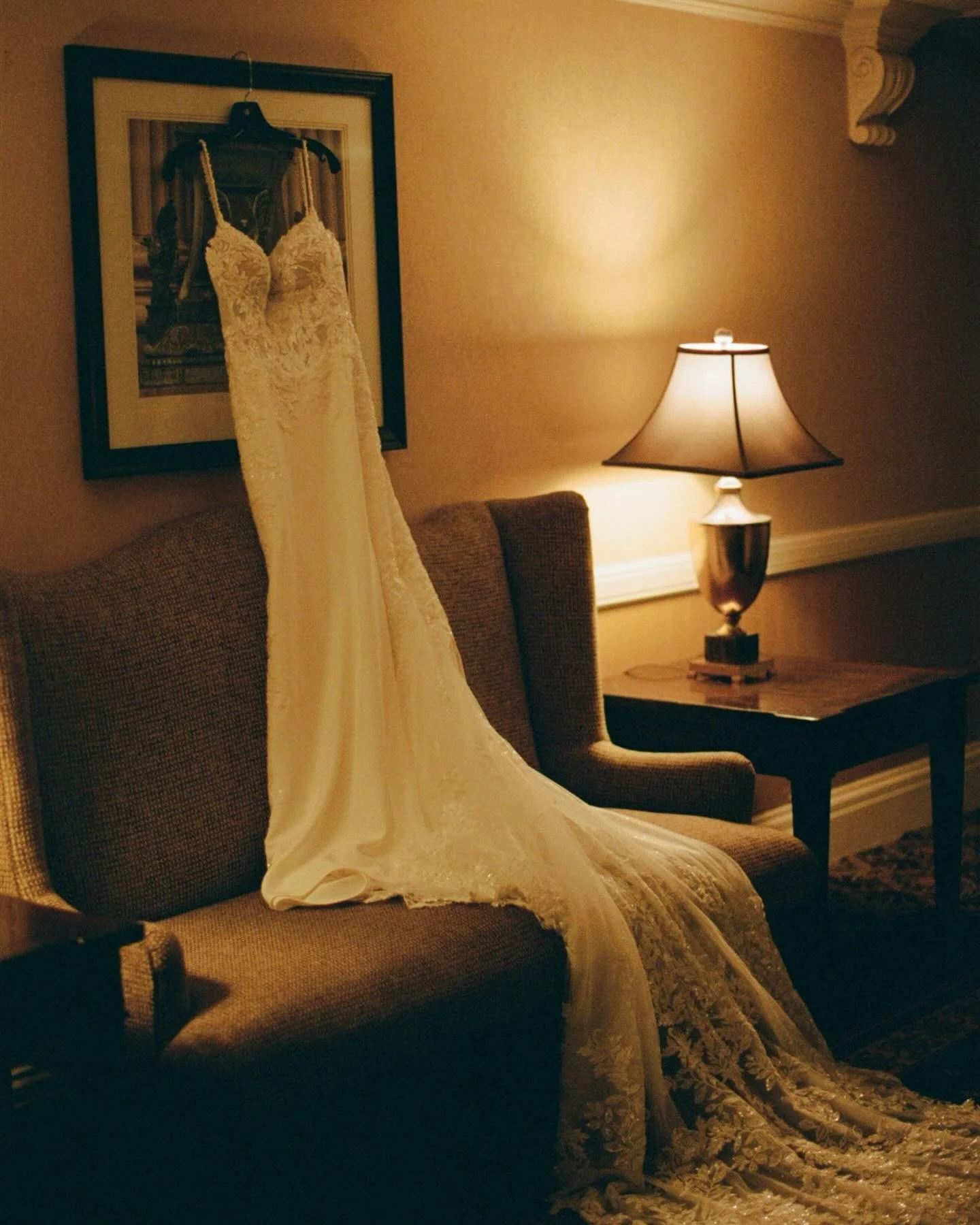 Bridal details + Samantha on her wedding day 🎀

She wanted portraits in her mom&rsquo;s wedding dress before putting on her own and it was such a sweet moment. Can&rsquo;t wait to share more from this beautiful day!! 

Digital + film
