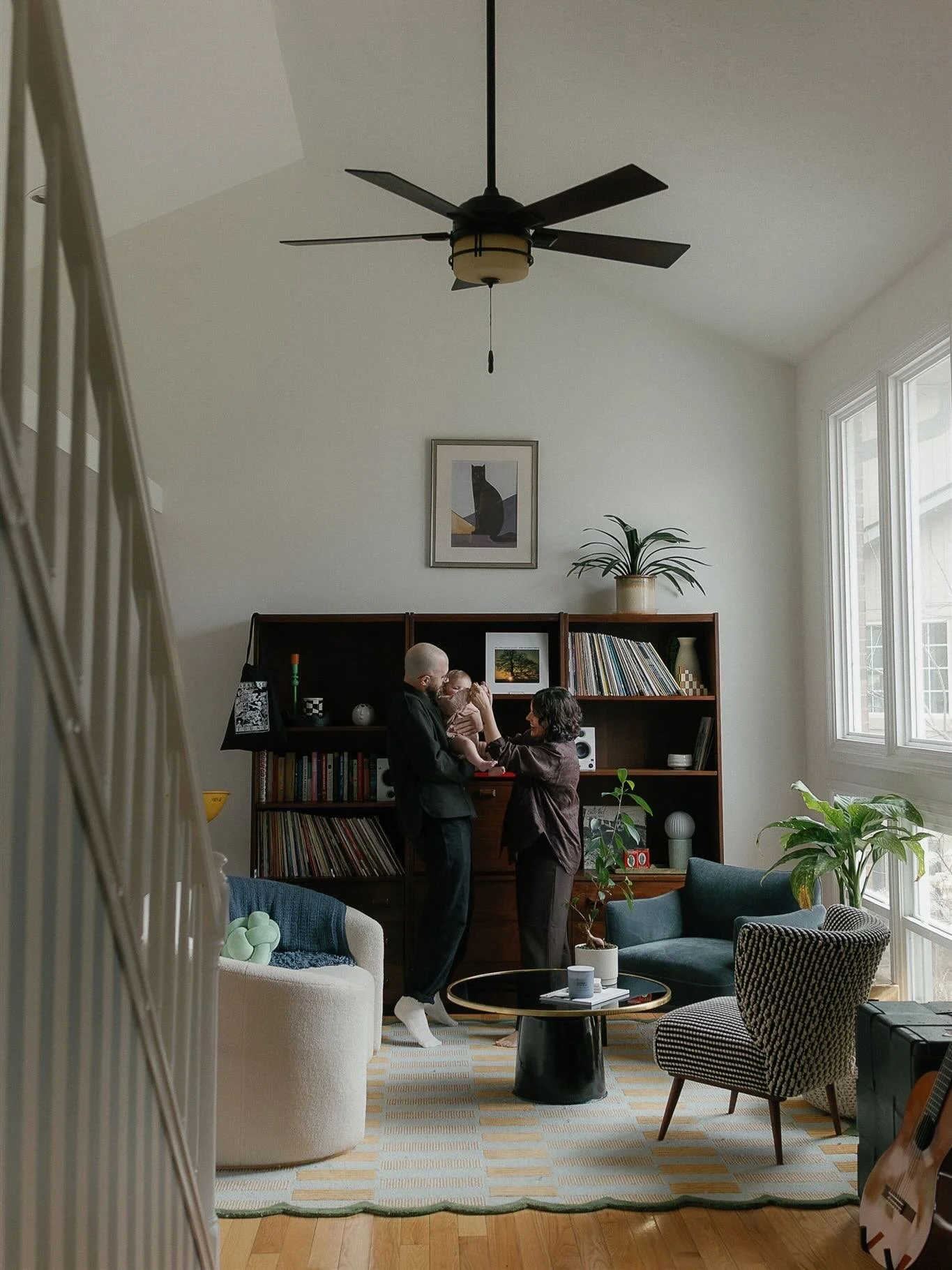 The Wenning family in their home. 🖤 a winter day in February that brought all the cozy vibes 

Film developed + scanned by @statefilm
