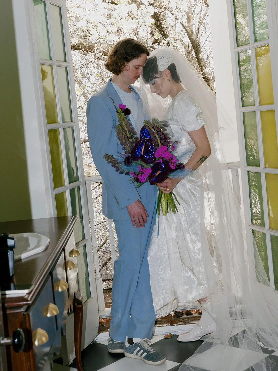 Two springs ago 🌸

Spring styled shoot organized with @comeaprilfilm. Captured on digital, 35mm, and 120 film 

Vendors 
Make up: @_makeupandmimosas_ 
Attire: @groovyhausvintage 
Florals: