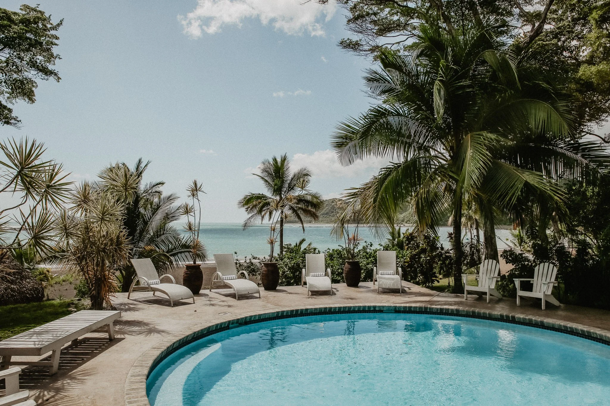 Sansara.Pool-5.jpg
