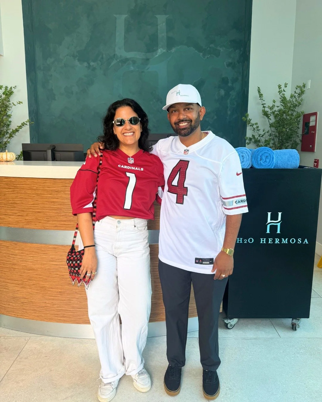 🏈 Football season is here! Just 10 miles from SoFi Stadium, H2O Hermosa Beach Hotel puts you minutes from kickoff and steps from the sand.

🏈 Oct. 11: @chargers vs. @broncos
🏈 Oct. 12: @rams vs. @buffalobills 
🏈 Oct. 18: @rams vs. @azcardinals 

