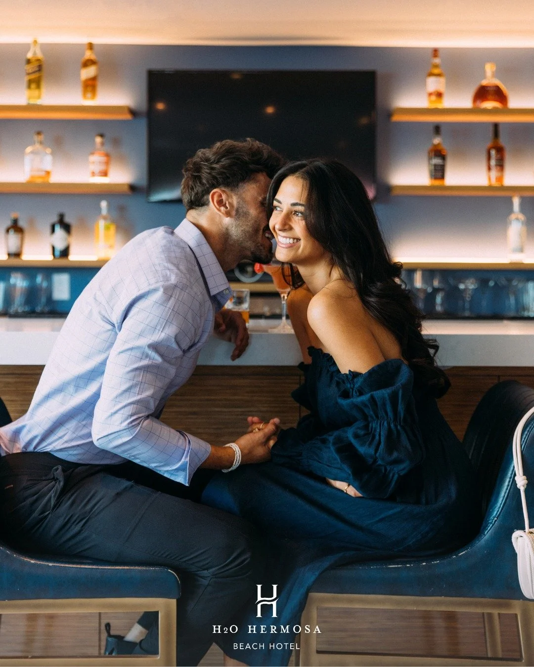Your coastal holiday is calling 🌴✨

From Thanksgiving reunions to New Year&rsquo;s celebrations, make H2O Hermosa Beach Hotel a part of your plans. Book early, pack your bags, and get ready to celebrate steps from the sand.

➡️ Reserve your escape b