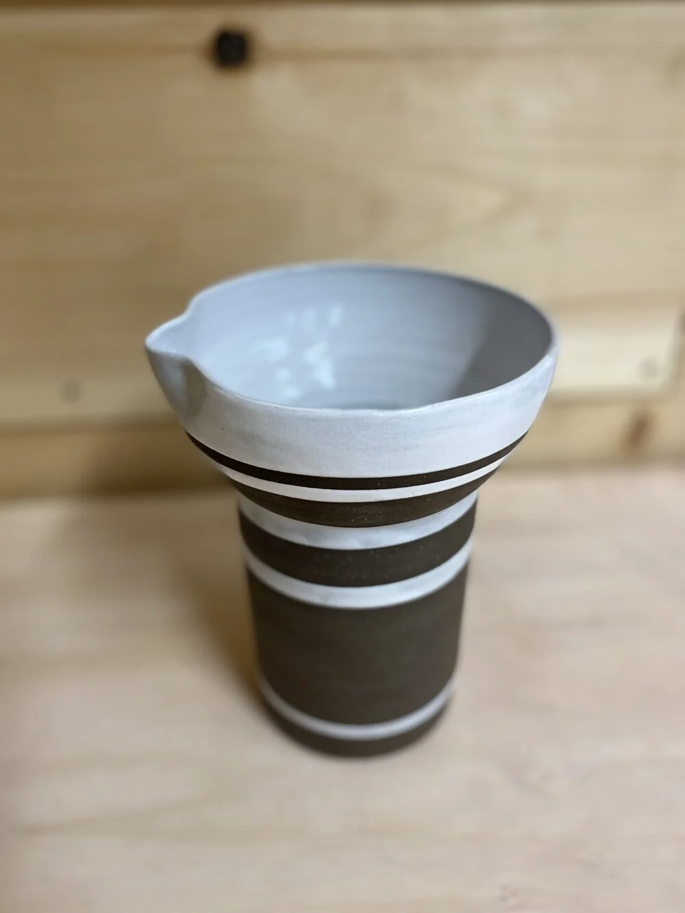 nonnetas-keramika-pitcher-vase-7.jpg