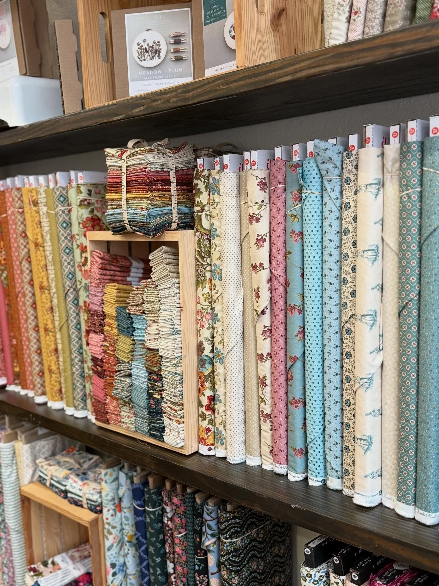 New fabric collection in the shop!

The Farmer&rsquo;s Daughter fabric collection by Laundry Basket Quilts blends vintage charm with rustic elegance. Featuring soft florals, delicate prints, and a warm, muted color palette of dusty rose, denim blue, 