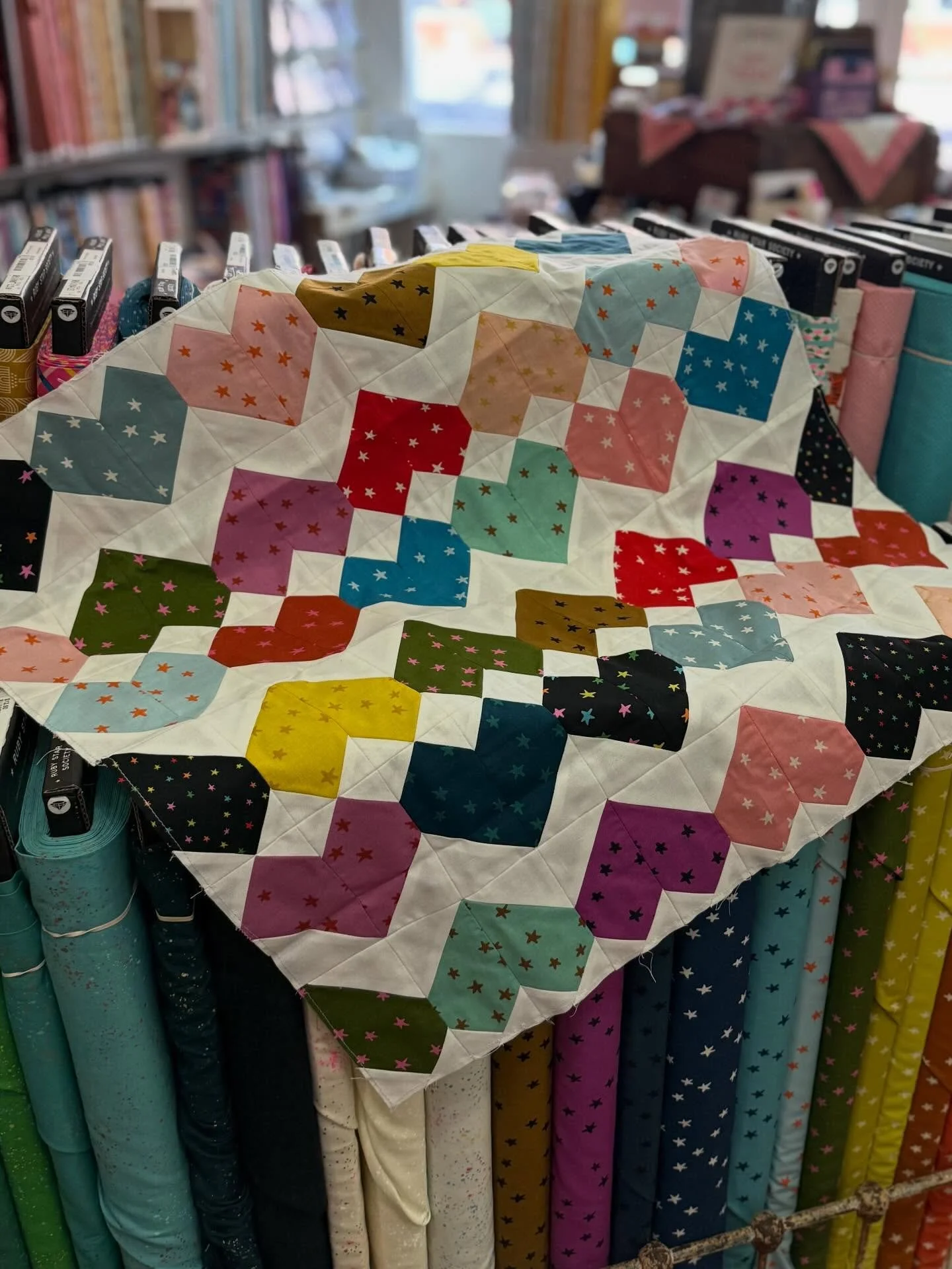 Fun new series of classes in 2026: Simply Charming Quilt Top Sew Alongs with Mandy!! This is January's pattern! 🩷💛🩵💜

Come meet our new quilt instructor, Mandy, and get a jump start on piecing your Simply Charming quilt tops each month! Class inc