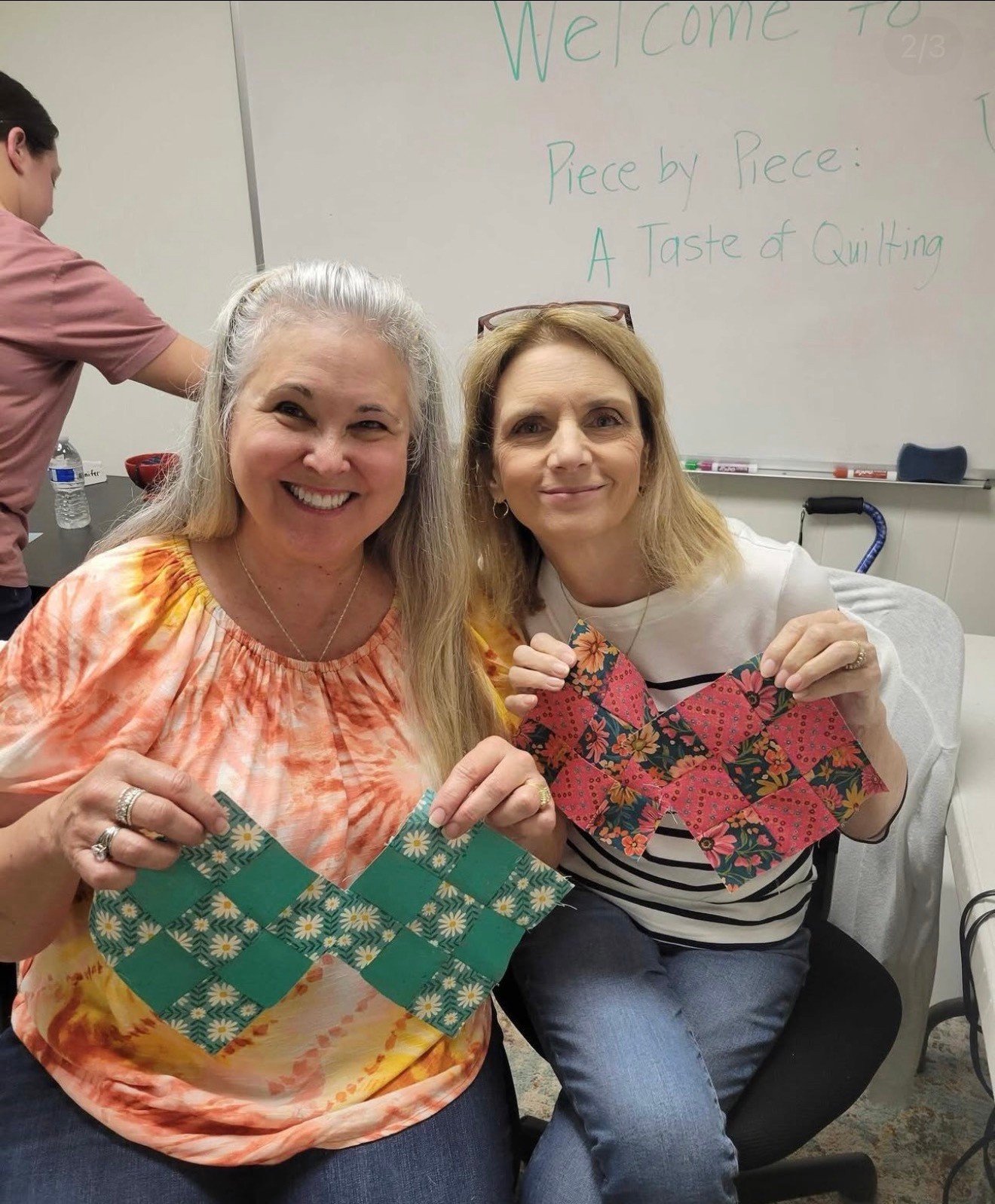 Do you want to learn to quilt in the new year? Kim's A Taste of Quilting class has been so popular, we scheduled another! 

To read more about it and register for class, tap the link in our bio! 

#atasteofquilting #piecingclass #downtowndrygoods

Ou