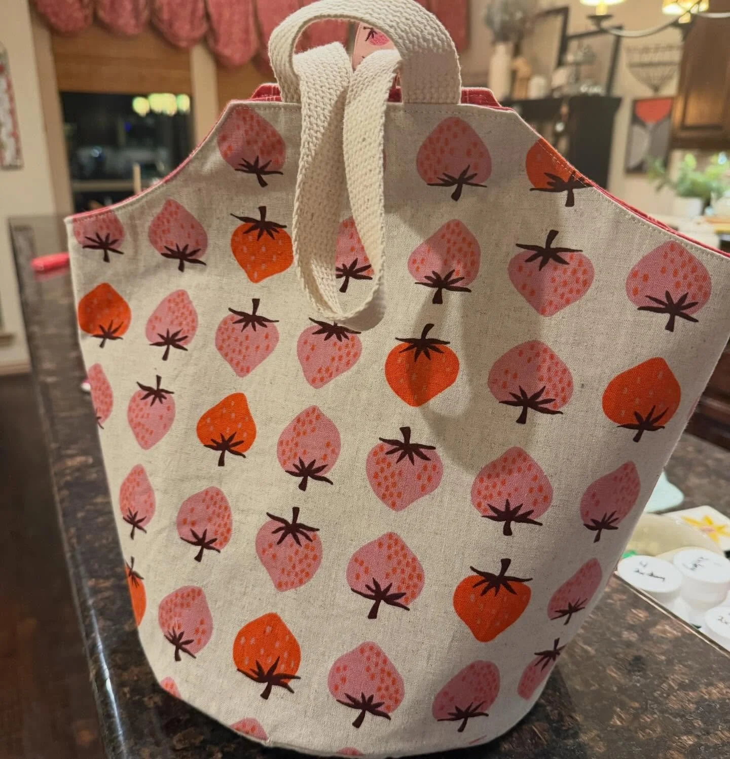 If you haven't tried making a Take Along Tote yet... you should!! No zipper install... and it's so cute as a tote, project bag, or everyday bag! This one is made with the Ruby Star Society Strawberry Canvas in Natural.

#takealongtote #rubystarsociet