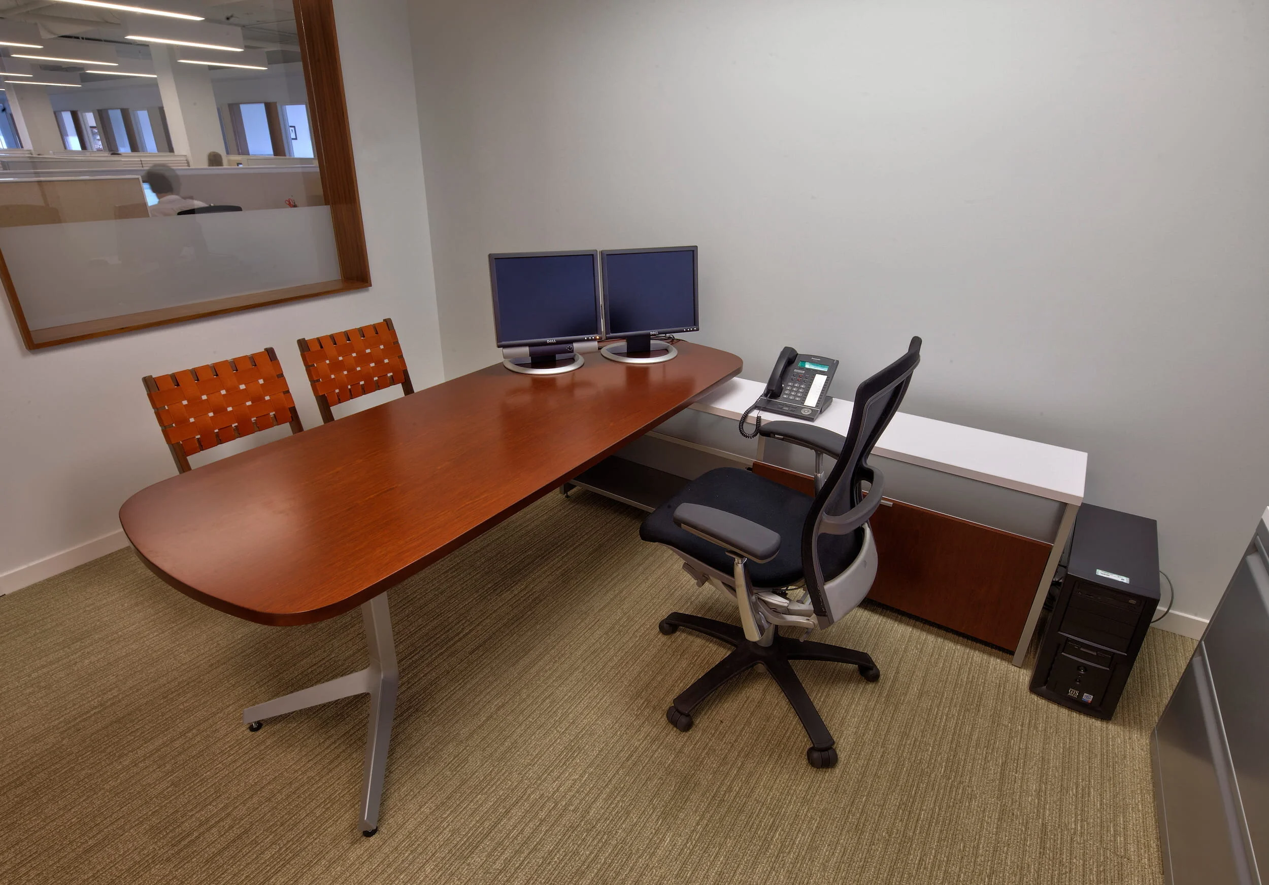 A private office at Mercer capital with a Dividends Horizon desk, Risom side chairs and Life task chair
