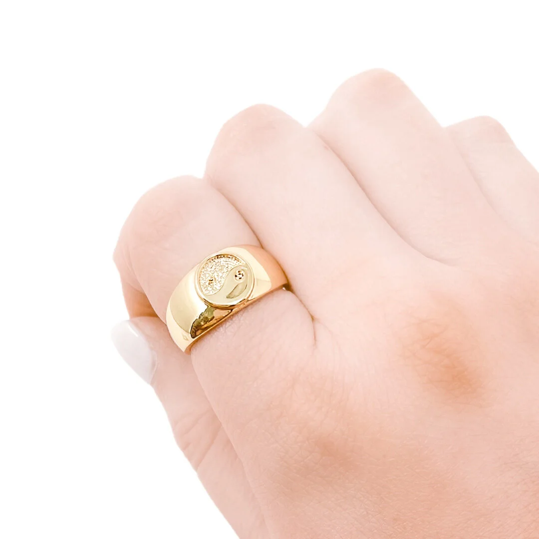 yin yang ring on.JPG