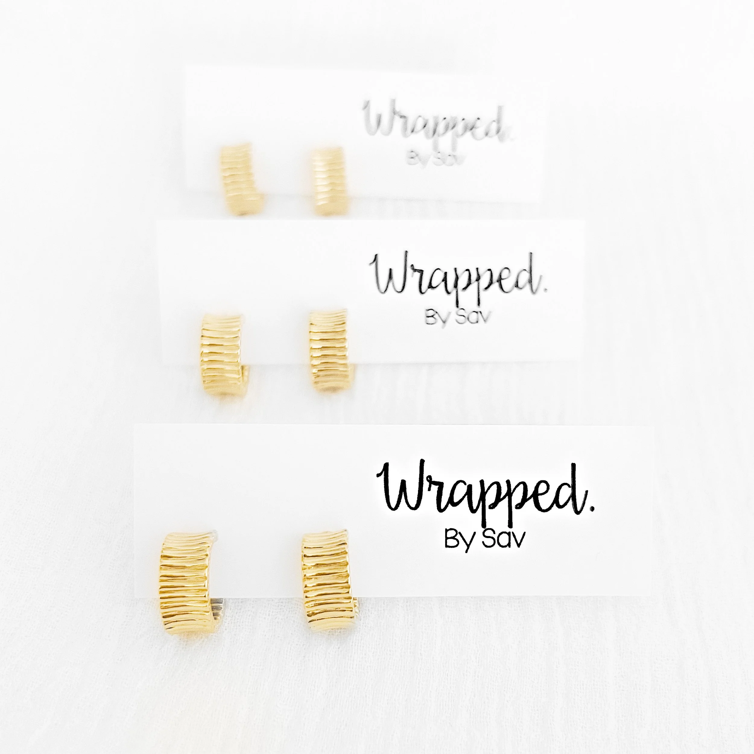 Raven Huggies Multi.JPG