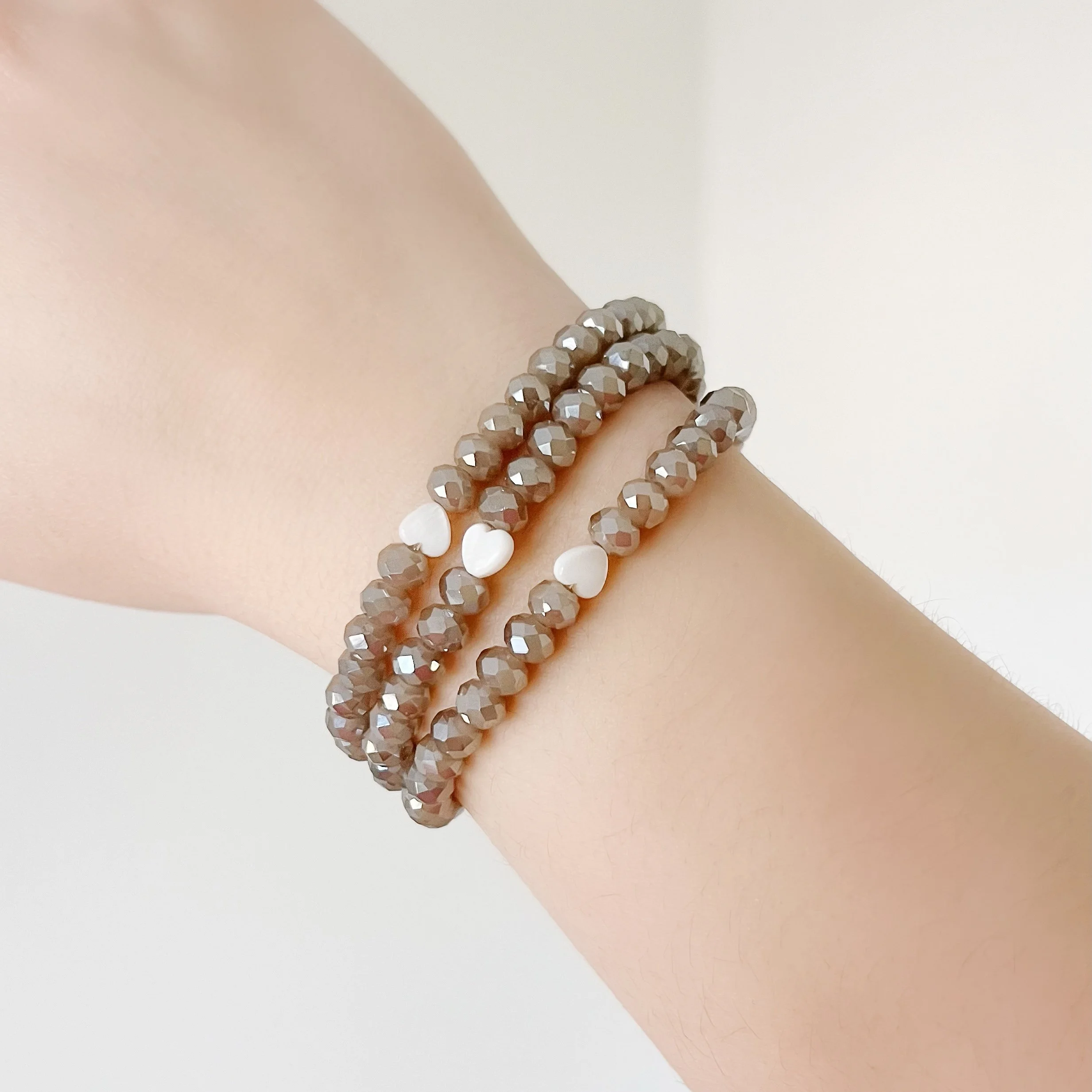 Brown + Pearl Heart Beaded Bracelet
