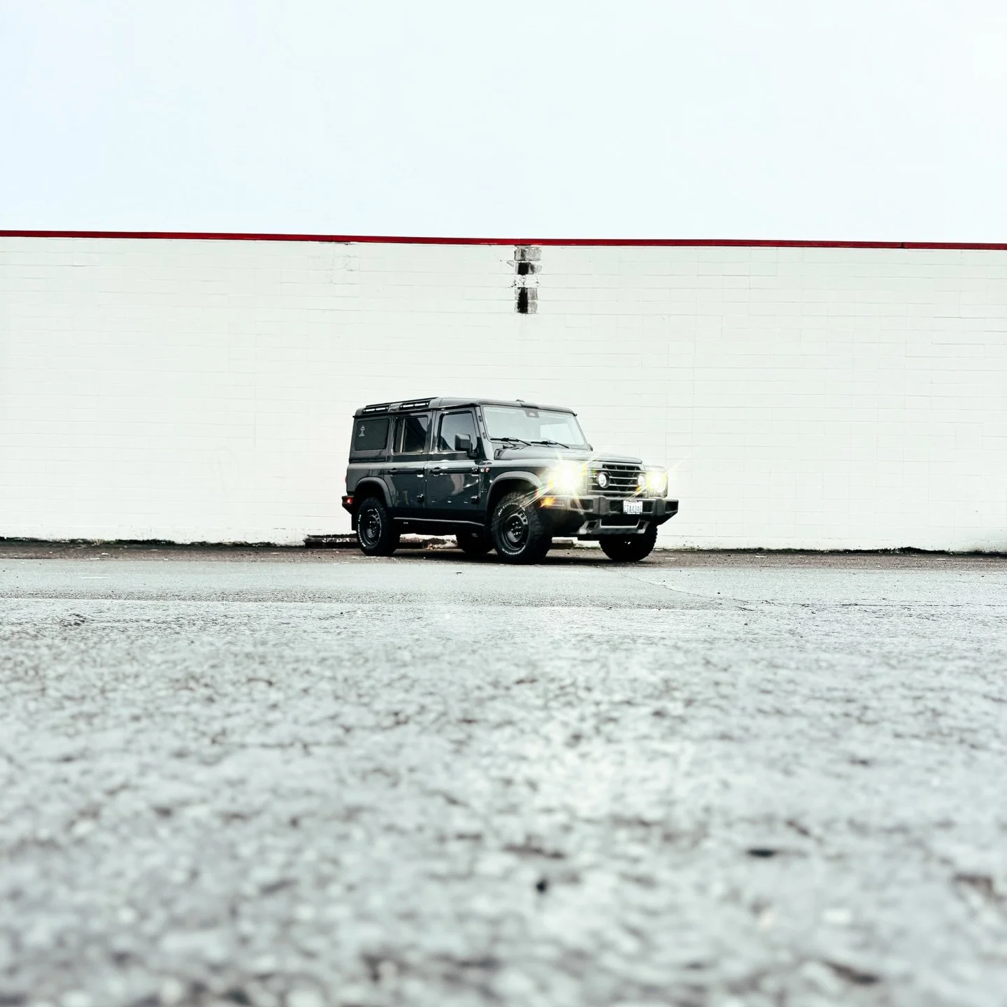 Check out this 2024 INEOS Grenadier Fieldmaster that came in for a complete transformation using @unityppf Charcoal Gray colored PPF. This rugged build is now ready to hit the trails &mdash; or the streets of Seattle &mdash; well protected and lookin