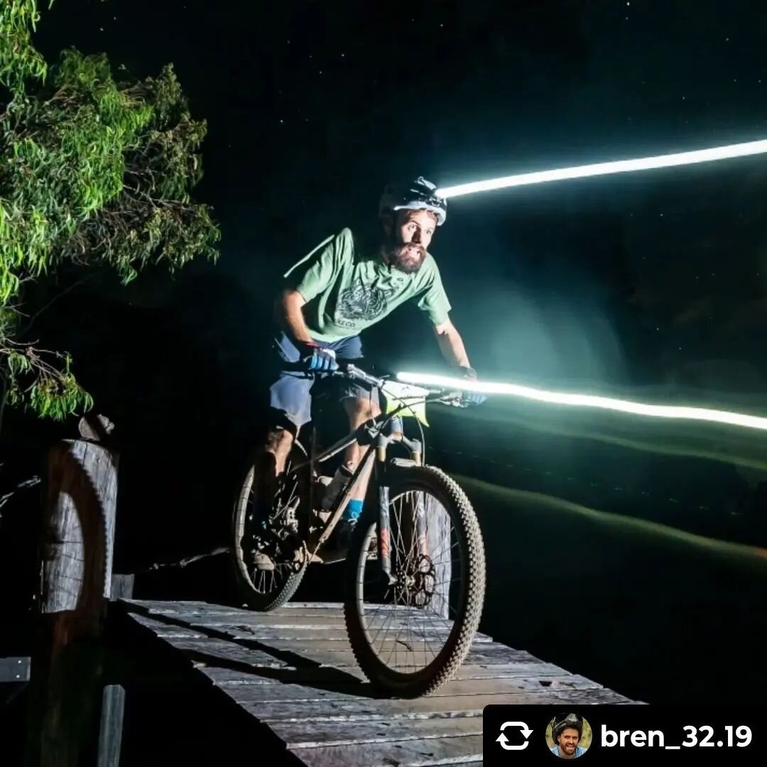 One gear, no worries. Getting back to basics and the playful joy of single speeding was key to get Brendan fired up for the 24.
.
He took out the SS and executed a great race!
.
Posted @withregram &bull; @bren_32.19 Had a crack at the Hidden Vale 24 