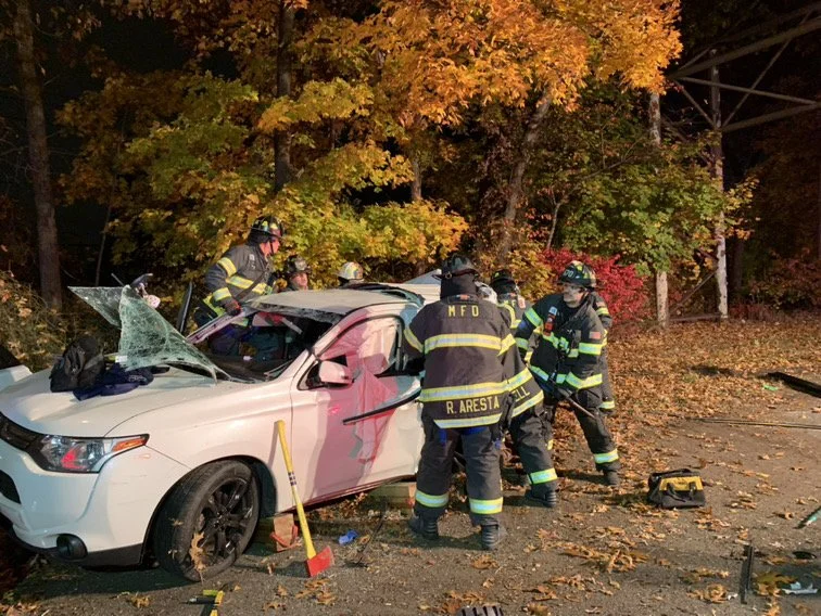 8 Hospitalized, Including Infant In Serious Southern State Parkway Crash On Long Island