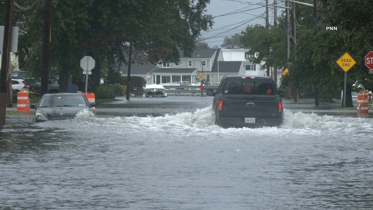 Coastal Flooding Submerges Vehicles, Roads in Baldwin Harbor as Nor’easter Batters Long Island