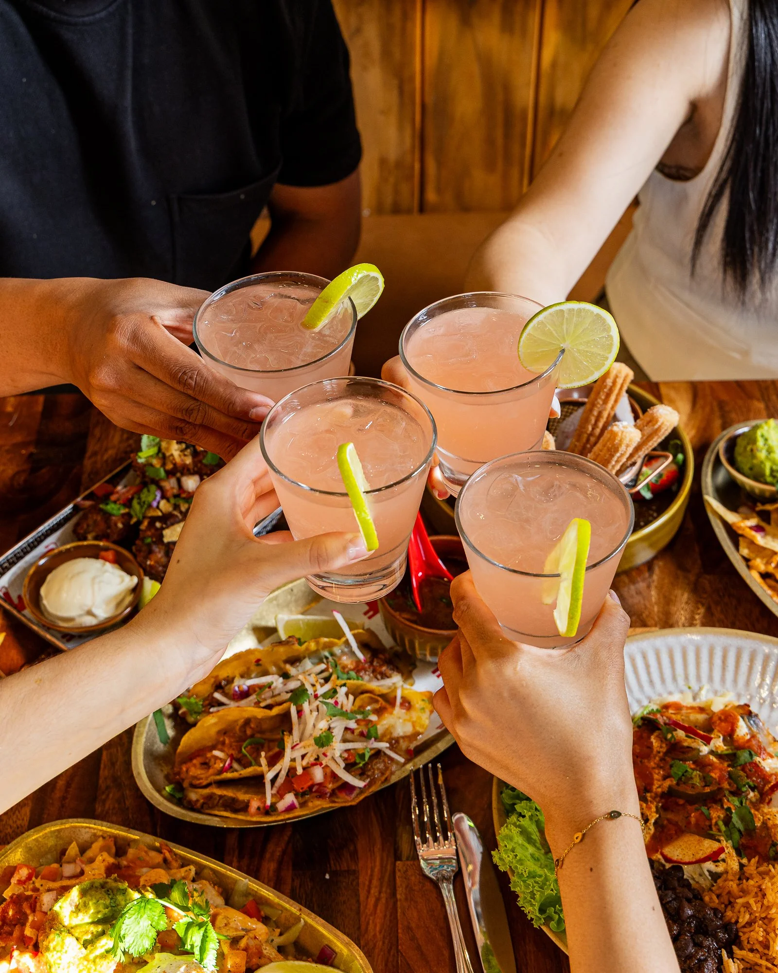 FREE LOADED NACHOS 