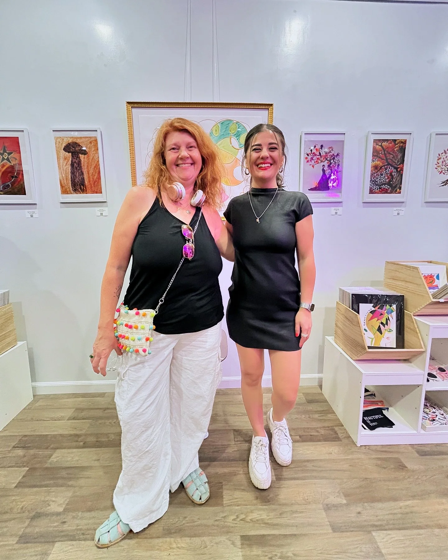 About last night!

#awitanewyork #awitanewyorkstudio #newyork #brooklyn #williamsburg #art #artists #artgallery